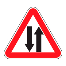 Знак 1.21 — Двустороннее движение