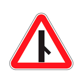 Знак 2.3.6 — Примыкание второстепенной дороги
