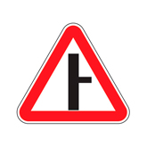 Знак 2.3.2 — Примыкание второстепенной дороги